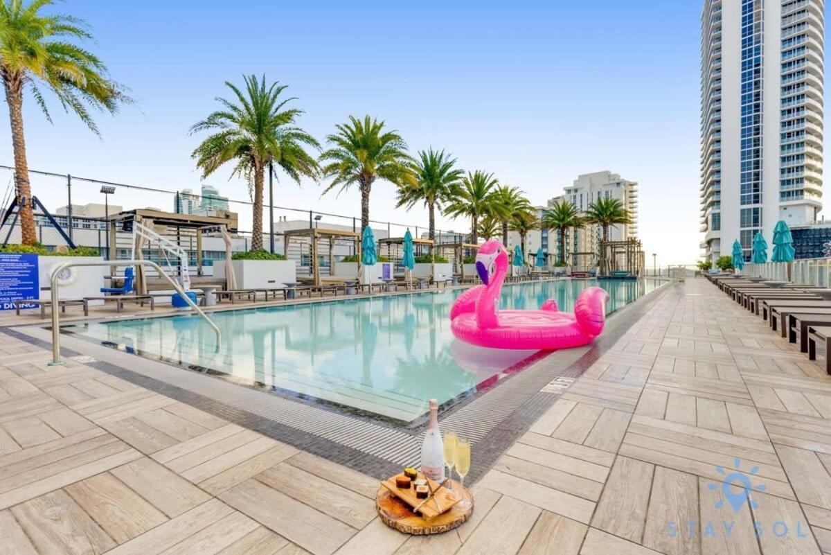 Апартаменты Wrap Around Balcony - Insane Views - Amazing Pools Голливуд Экстерьер фото