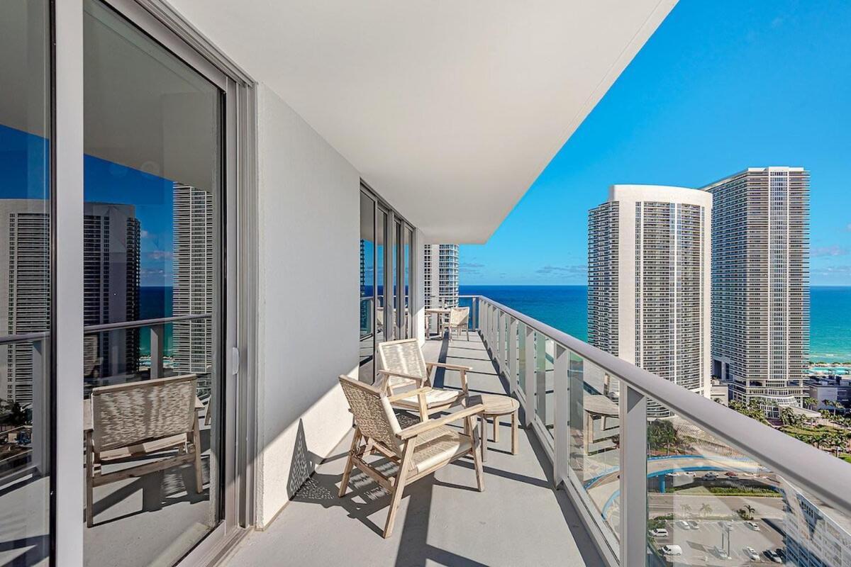 Апартаменты Wrap Around Balcony - Insane Views - Amazing Pools Голливуд Экстерьер фото